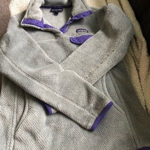 Patagonia thick  pull over top size small